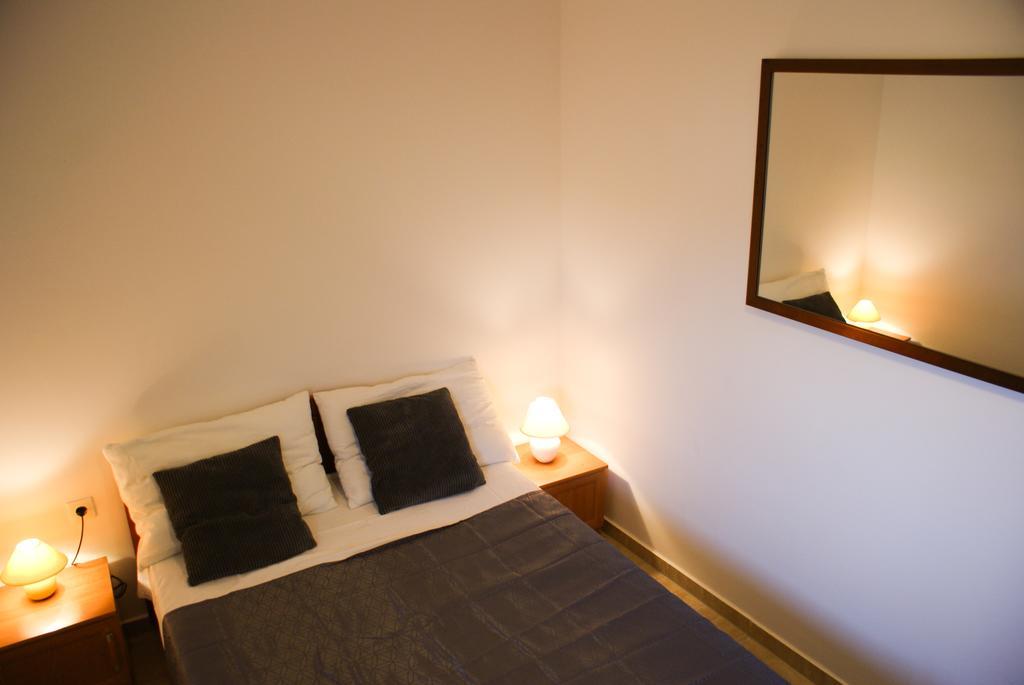Apartments Zadar Nin Anton I Martina Vrsi Eksteriør billede